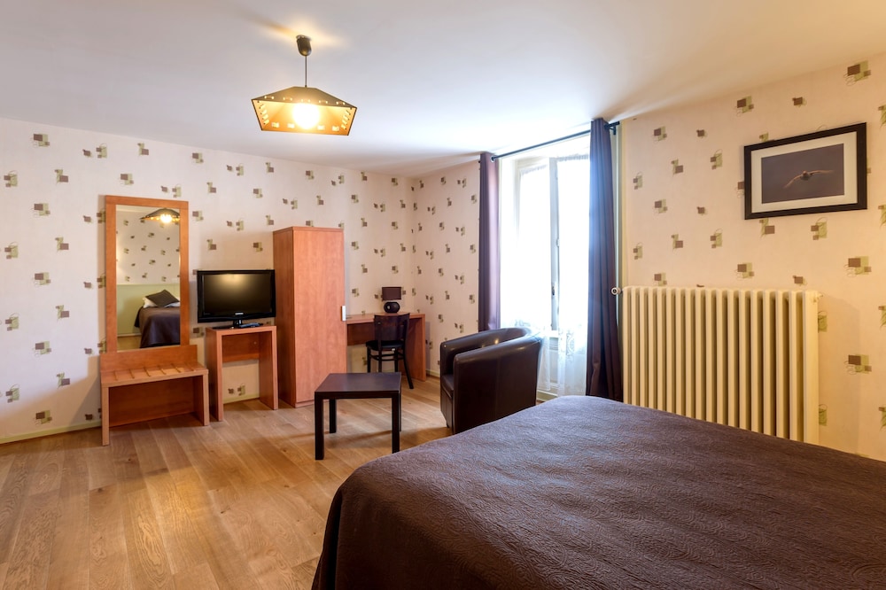 Hotel de la Poste — Mornant — photo 3