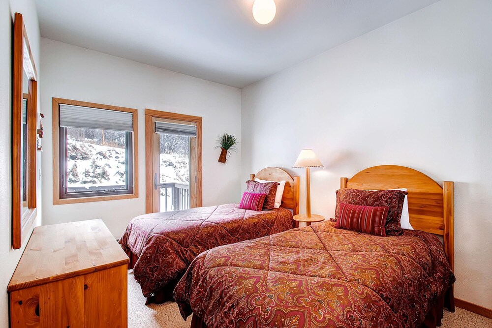 Mountaineer Townhomes #M1 By Peak Property Management - photo 6