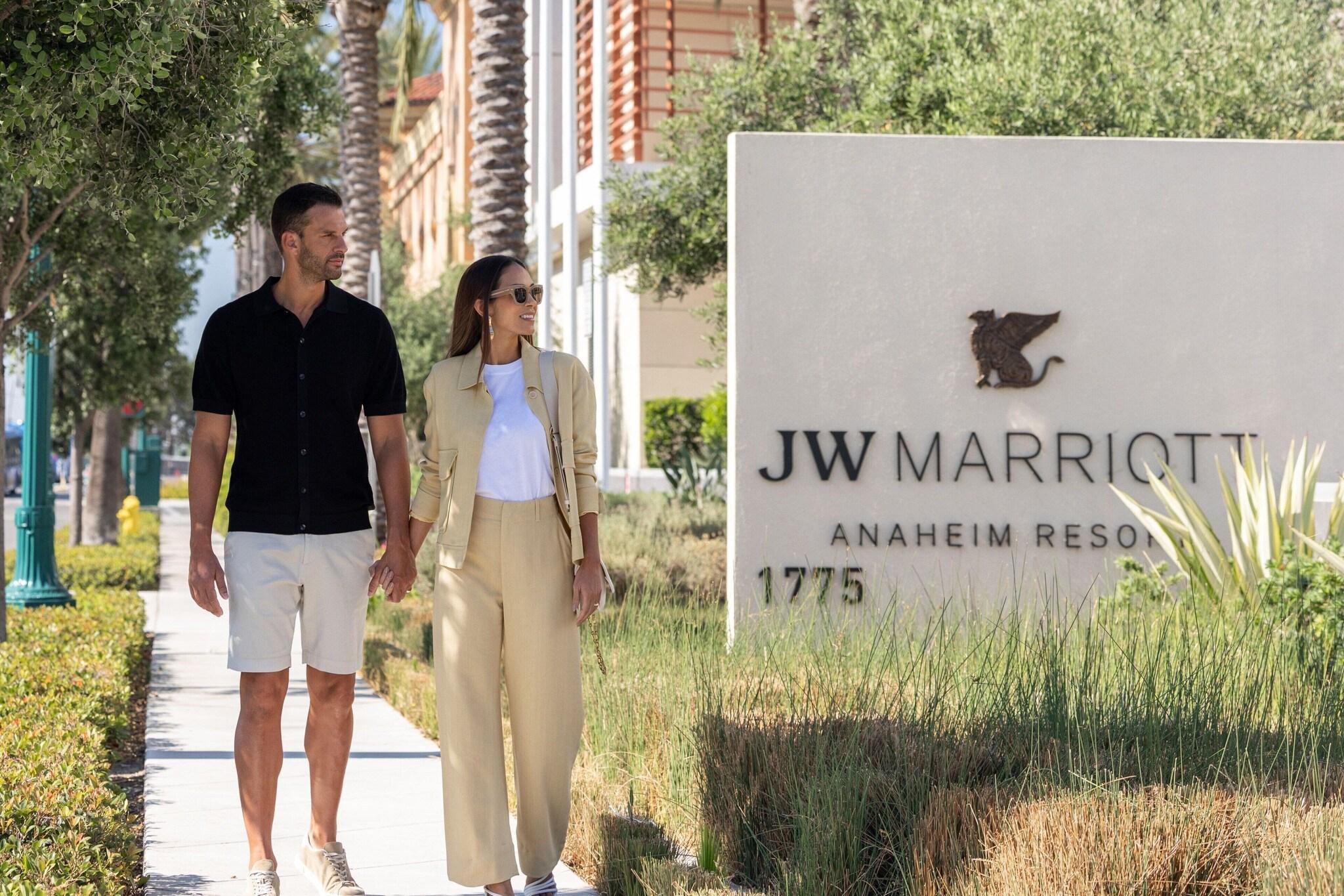 JW Marriott Anaheim Resort - photo 8