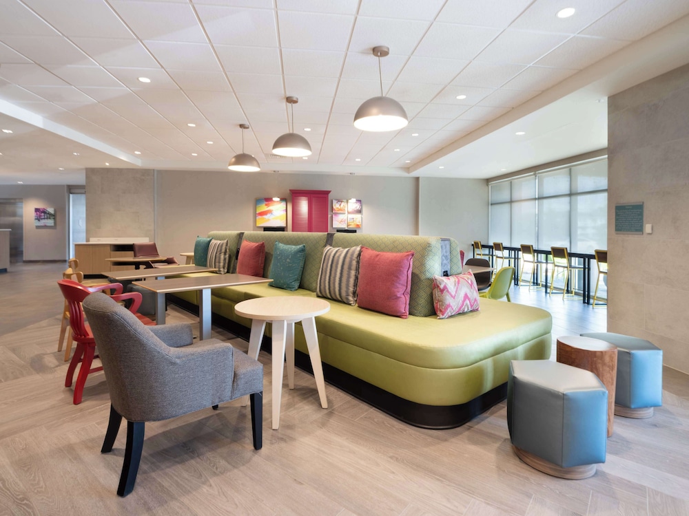 Home2 Suites by Hilton Santa Rosa Beach - photo 3