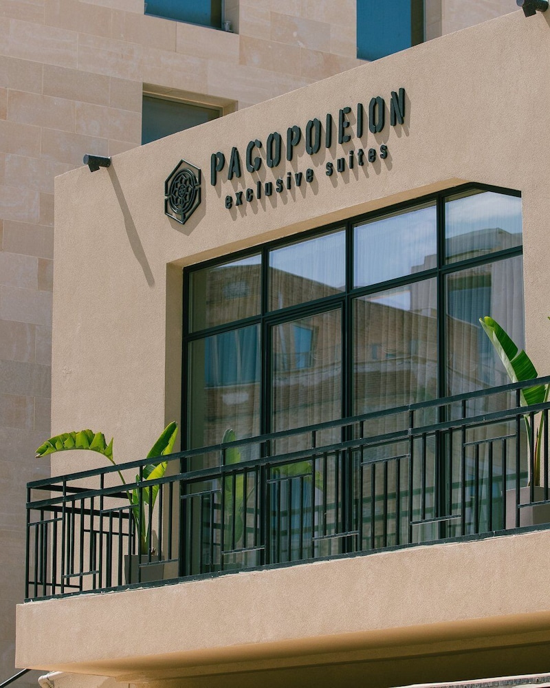 Pagopoieion Suites in Irakleion, Greece