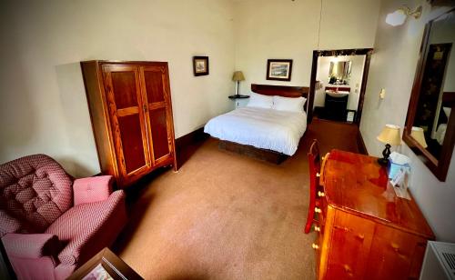 The Monarch Hotel - photo 47