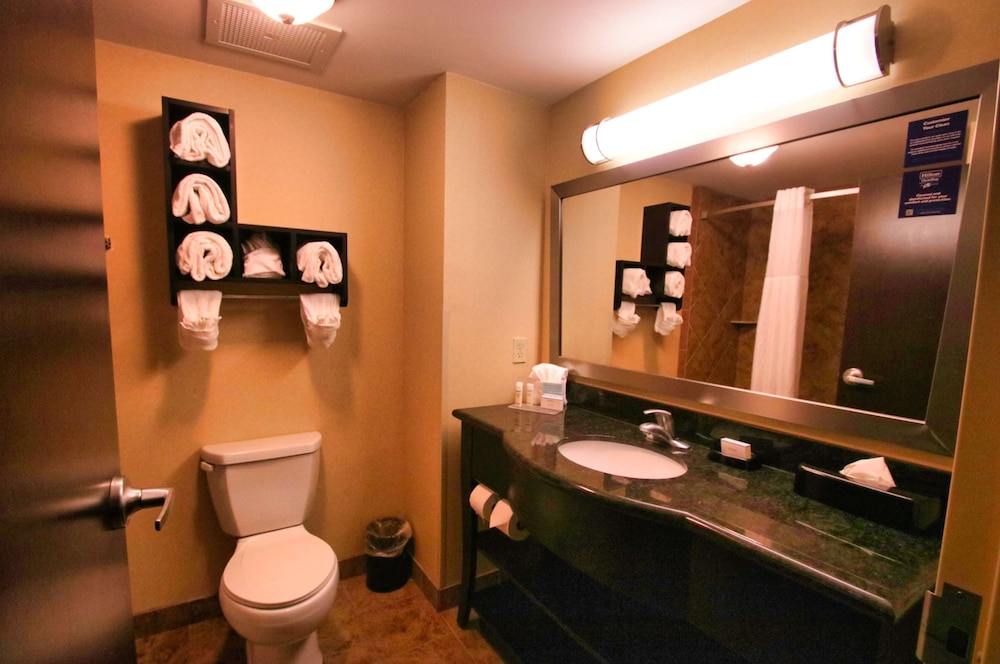 Hampton Inn & Suites Jacksonville Beach Blvd Mayo Clinic - photo 17