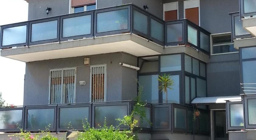 B&B United States of Europe — 4-Star Luxury Hotel in Catania, Italy