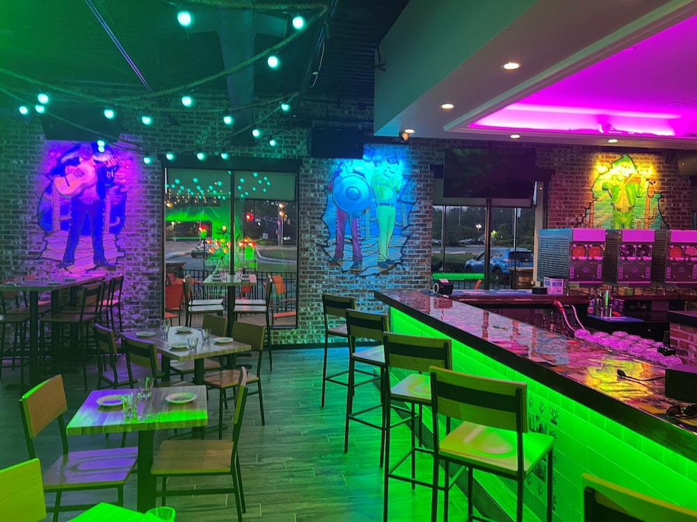 Holiday Inn & Suites Parsippany Fairfield by IHG - photo 22