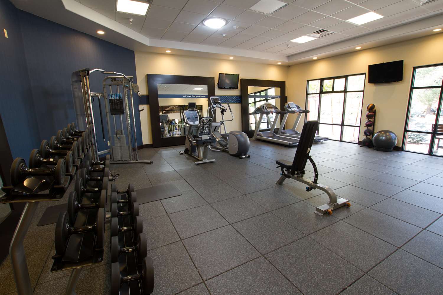 Hampton Inn Prescott - photo 26