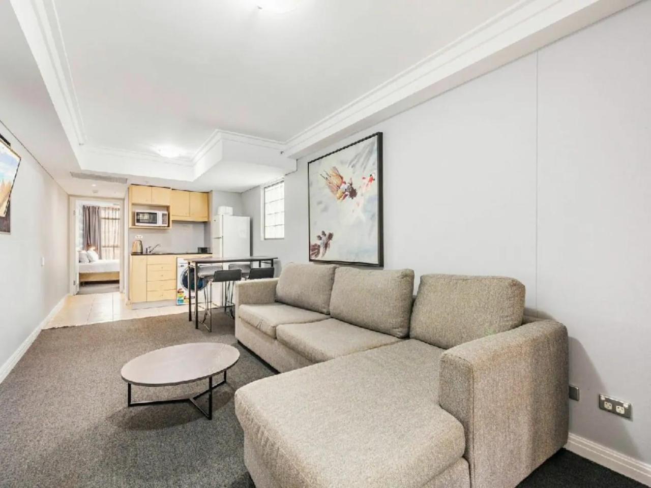 KozyGuru Sydney CBD Amazing 1Bed Apt — 4-Star Luxury Hotel in Sydney, Australia