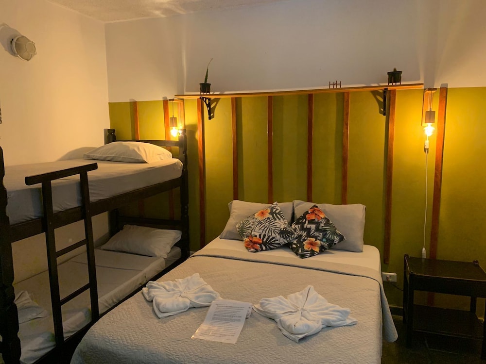 Pousada Américas in Guaruja, Brasil