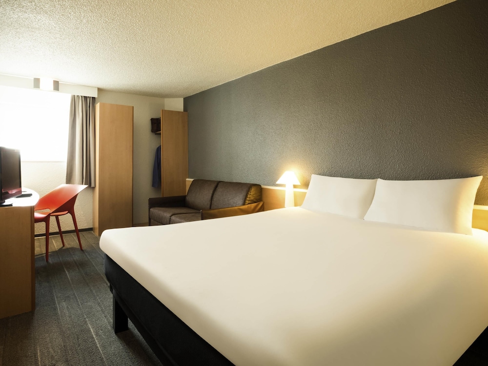 Ibis Orly Chevilly Tram 7 — hotel in Chevilly-Larue