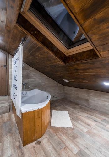 Tfeli Penthouse
