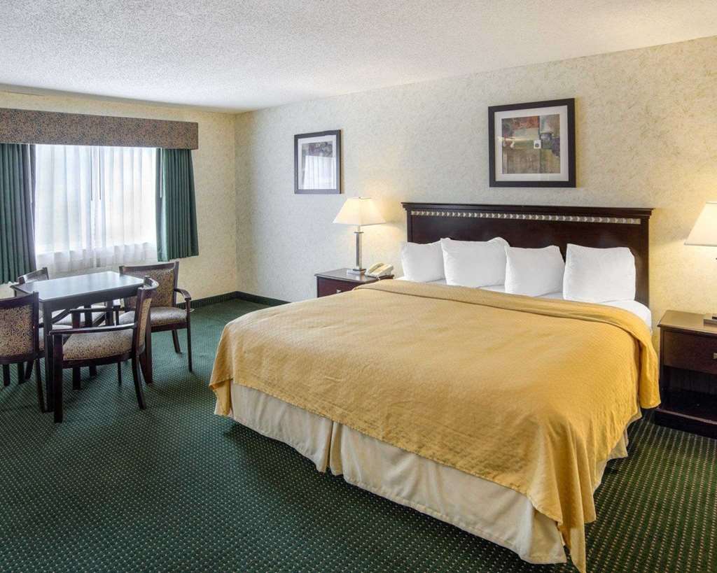 Quality Inn near Northtown Mall & National Sports Center - photo 15
