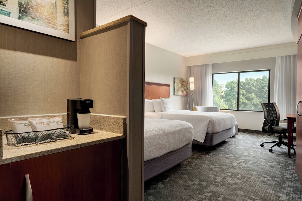 Courtyard by Marriott Ewing Princeton - photo 18