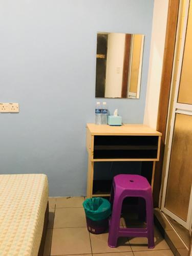 The Room — Kuching — photo 2