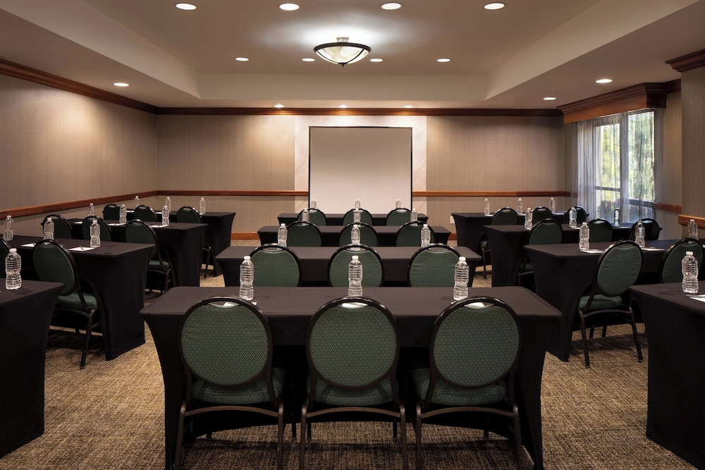 SpringHill Suites by Marriott Tampa Westshore Airport - photo 34