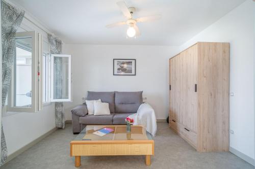 Apart Rent Sant Maurici 211 — Empuriabrava — photo 2