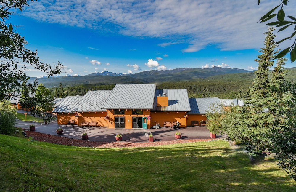 Denali Bluffs Hotel - photo 35