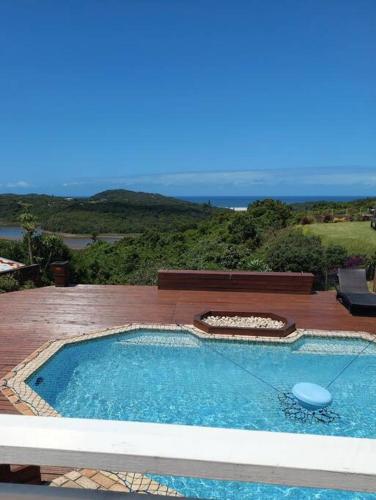 Clearview Estuary Apartment 1 — 4-Star Luxury Hotel in East London, South Africa