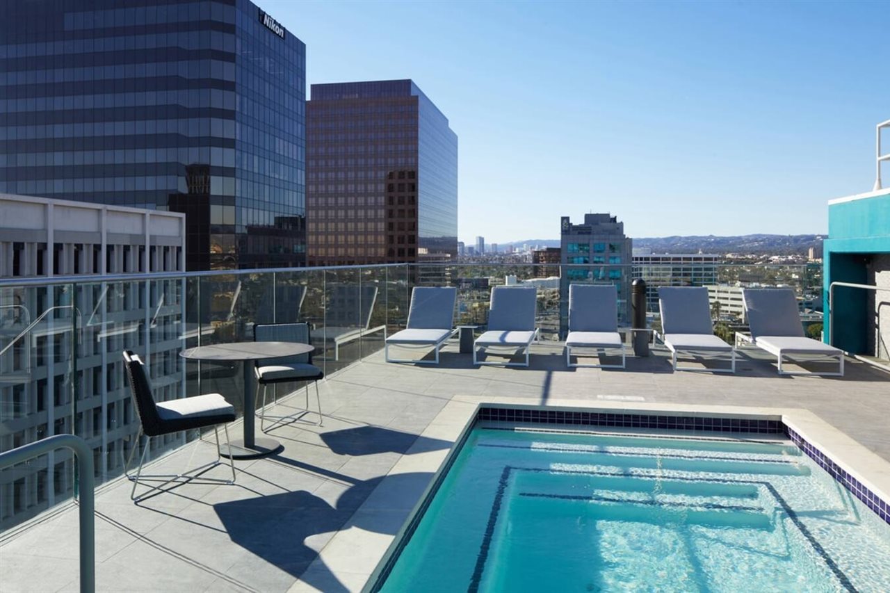 AC Hotel by Marriott Beverly Hills - photo 8