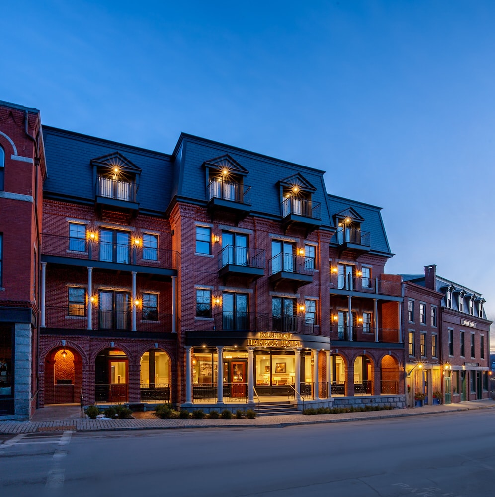 Rockport Harbor Hotel — hotel near Knox County Regional Airport