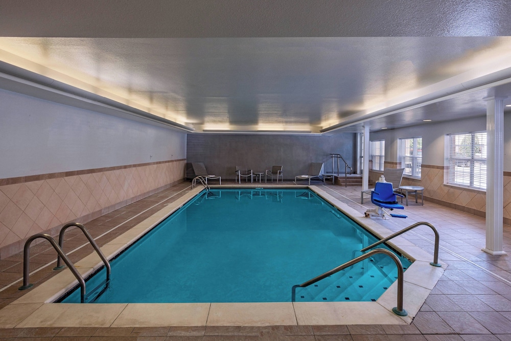 TownePlace Suites by Marriott Baton Rouge South - photo 20
