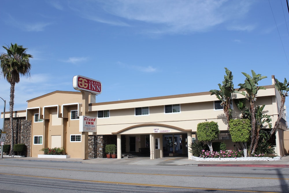 Grand Inn - photo 2