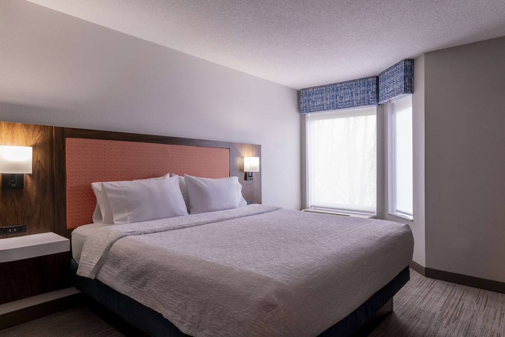 Hampton Inn & Suites St. Louis Chesterfield - photo 30