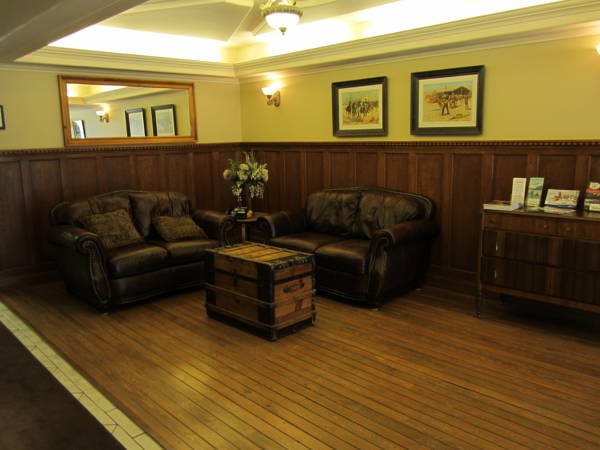 Reynolds Hotel — Lillooet — photo 4