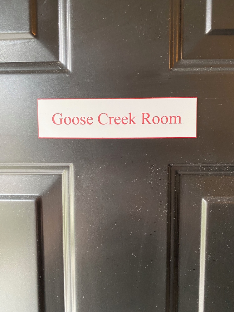 Little Inn on Main - photo 11