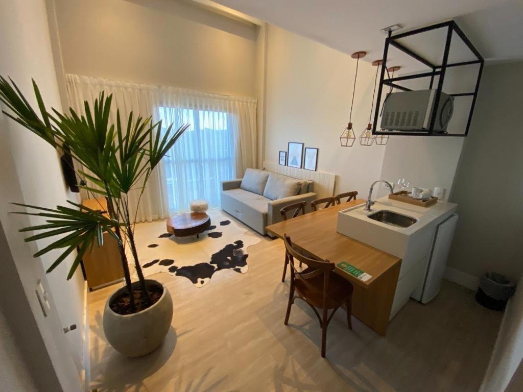 Carpe Diem Hotel Duplex in Campos Do Jordao, Brasil