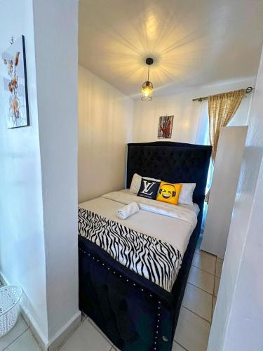 Classy Studio Apartment racecourse Gardens