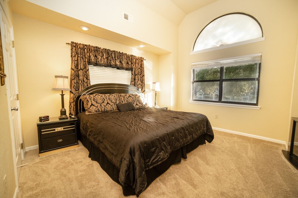 Pointe Royale Condominium Resort & Golf Course - photo 34