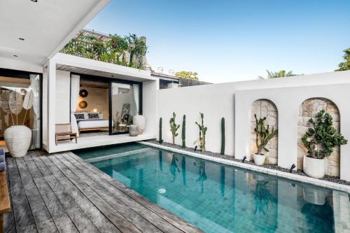 Villa Casa Laetitia by BaliSuperHost — 4-Star Luxury Hotel in Canggu, Indonesia
