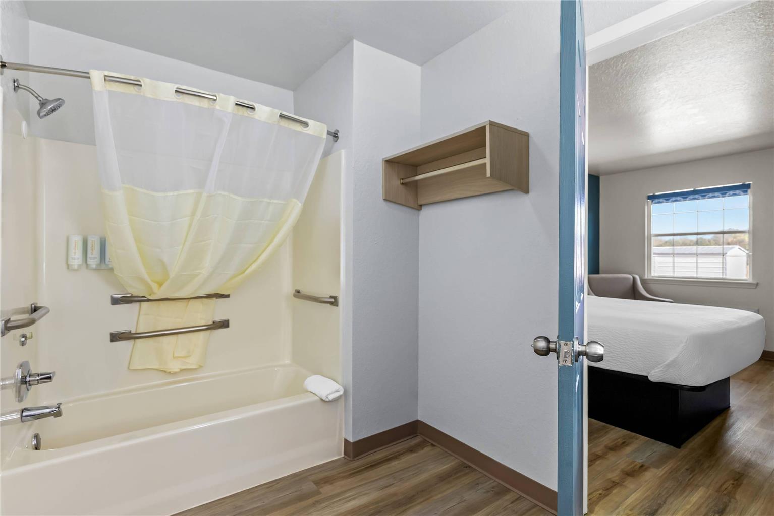 Rodeway Inn Muskogee - photo 28