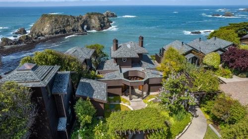Sacred Rock Inn - featured photo