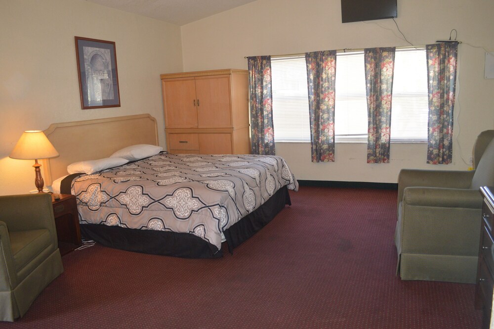 Tarpon Inn - photo 30