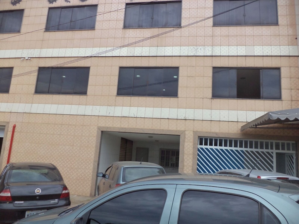 Hotel Ita Avenida in Itaborai, Brasil