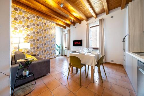 Charming House 5 Minutes From Two Towers in Bologna, Italy