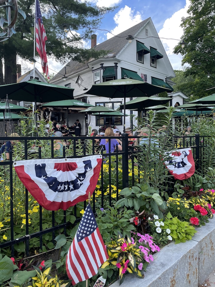Woodstock Inn Station & Brewery - photo 30