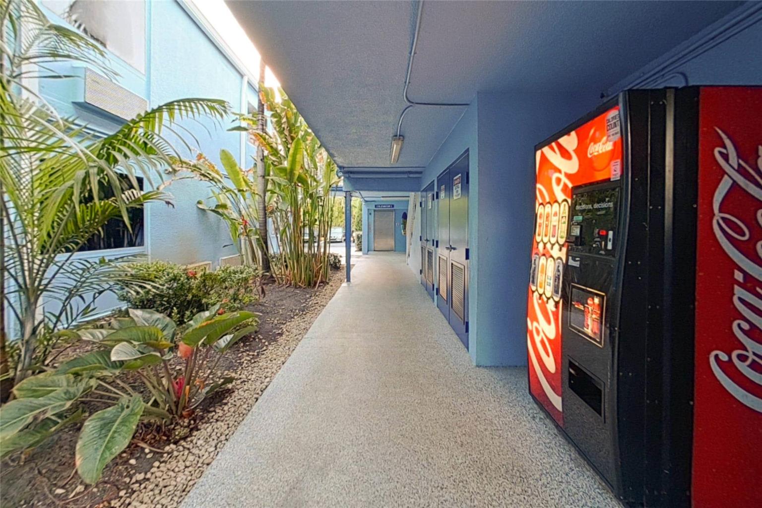 Rodeway Inn & Suites Fort Lauderdale Airport & Cruise Port - photo 83