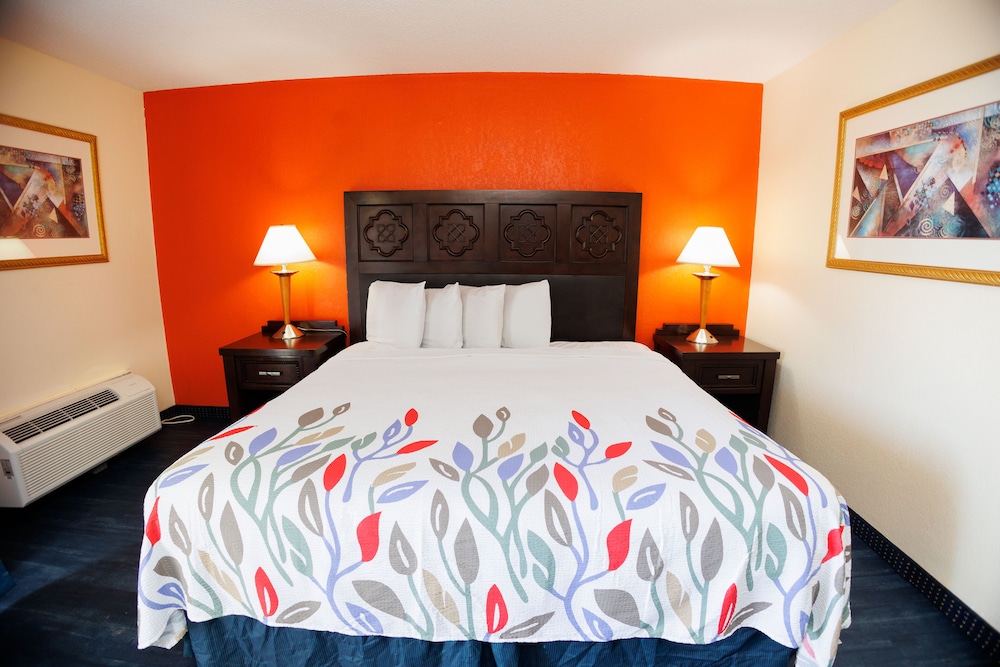 Garnet Inn & Suites Orlando - photo 44