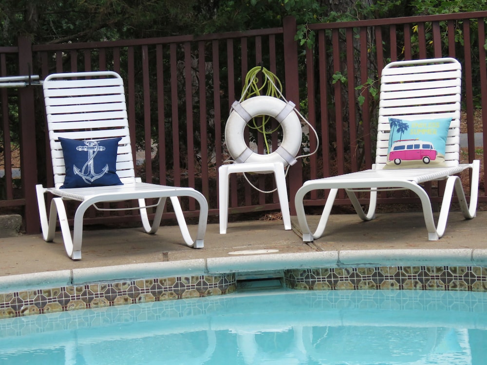 Tall Pines Inn - photo 142