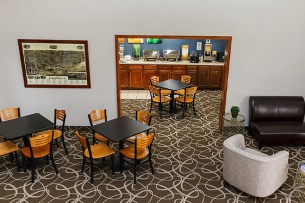 Quality Inn Burlington near Hwy 34 - photo 18