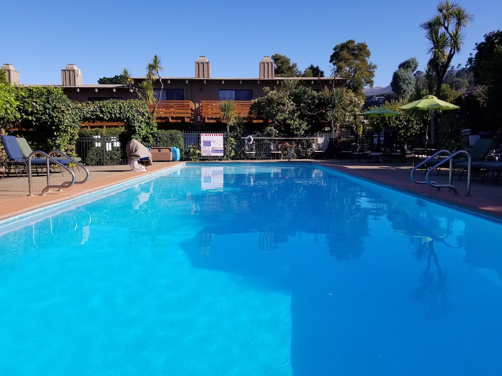 Carmel Valley Lodge and Resort - photo 25