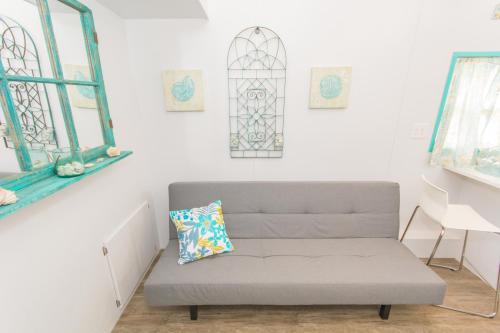 Tiny House Siesta - photo 15