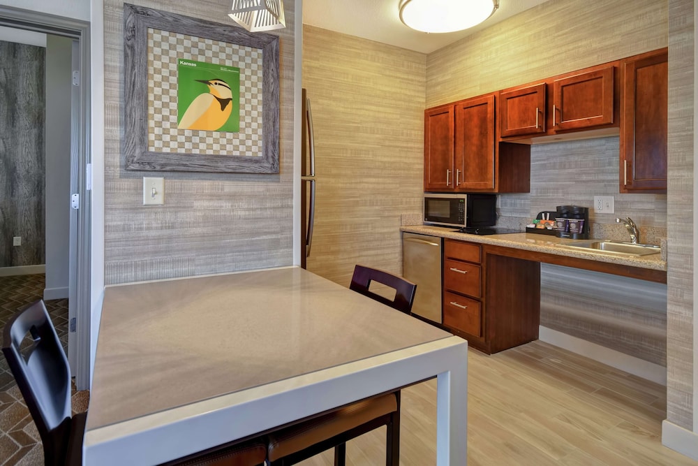 Homewood Suites by Hilton at The Waterfront - photo 27