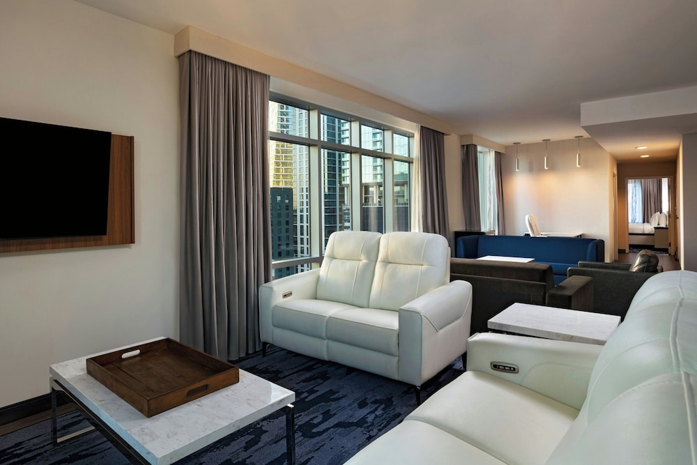 Fairfield by Marriott Inn & Suites Austin Downtown - photo 25
