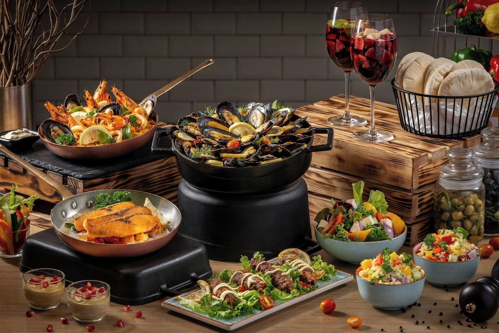 מזון ומשקאות