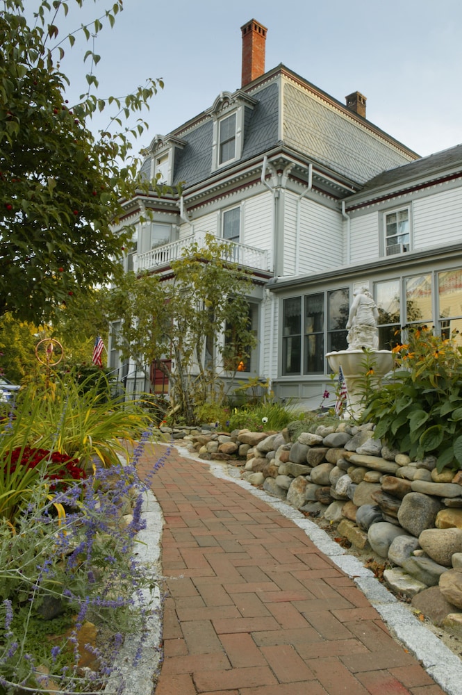 Hartstone Inn - photo 115