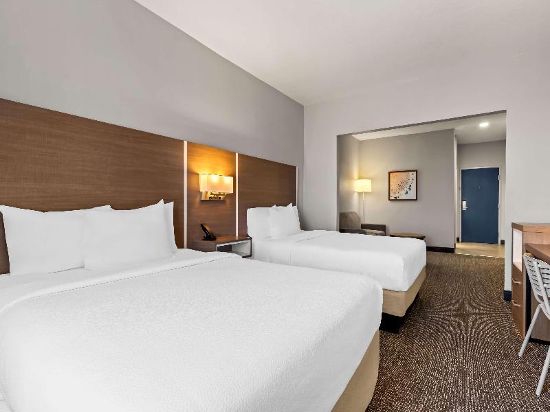 Spark by Hilton Catoosa Tulsa - photo 33
