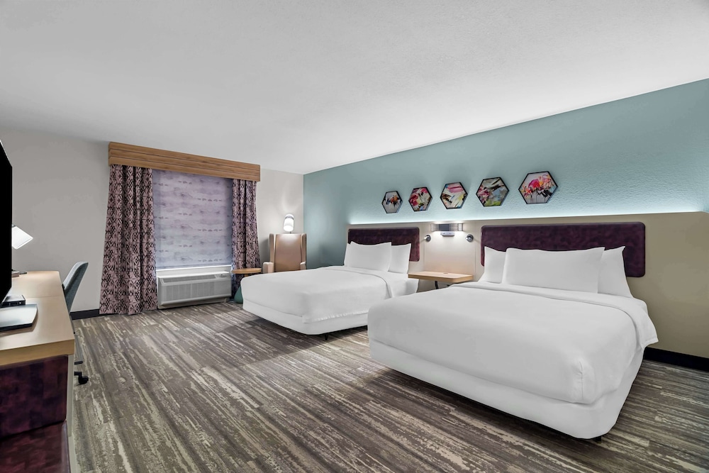 Hilton Garden Inn Cartersville - photo 12